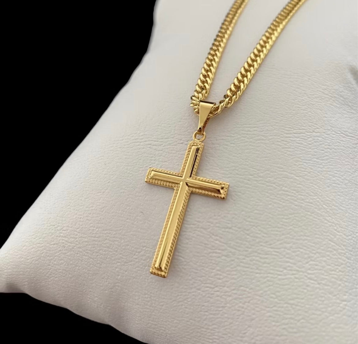 Corrente Grumet Dupla Lacraia Masculina + Pingente Cruz Detalhada Banhados a Ouro 18k